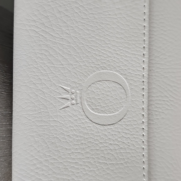 Pandora Makeup/Jewelry Case - Picture 4 of 11